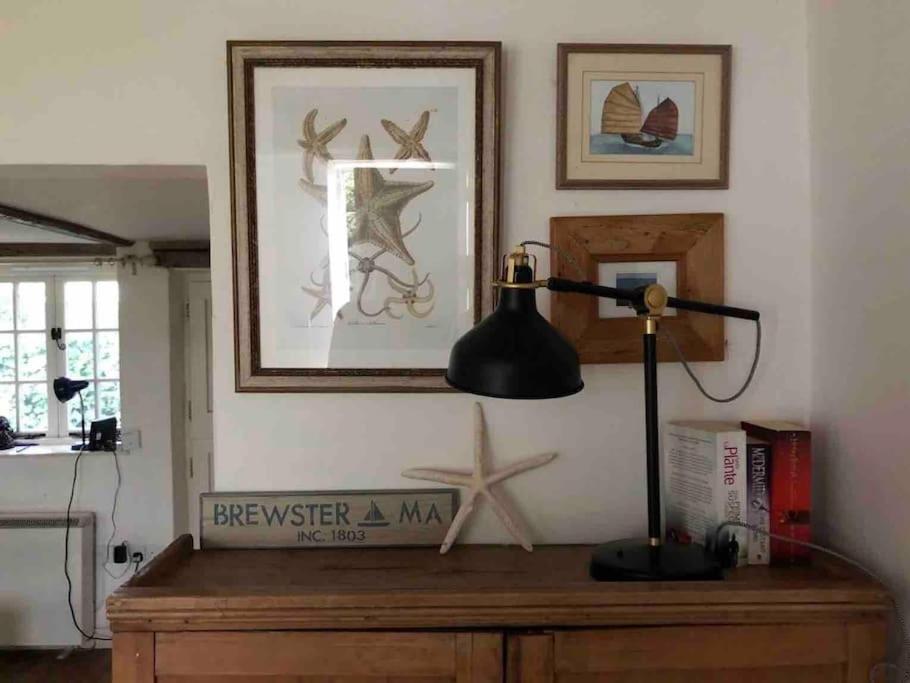 End Cottage, Character Flint Holiday home *